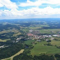 Flugwegposition um 11:11:02: Aufgenommen in der Nähe von Okres Český Krumlov, Tschechien in 1310 Meter